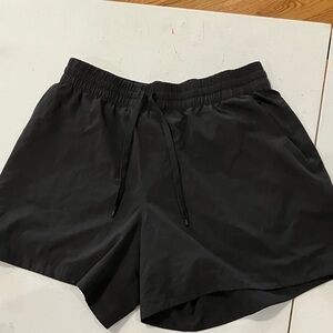 Patagonia Women’s Gray Athletic Drawstring Shorts EUC